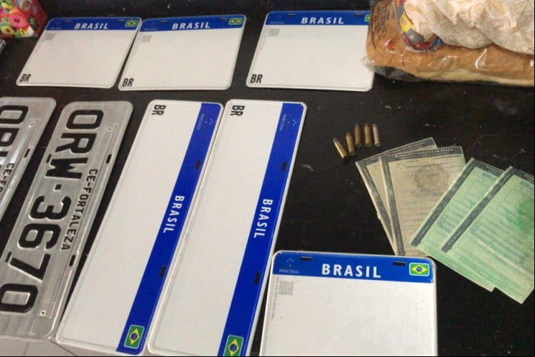 A Polícia Civil deflagrou a "Operação Motors" contra quadrilha que roubava e clonava motocicletas